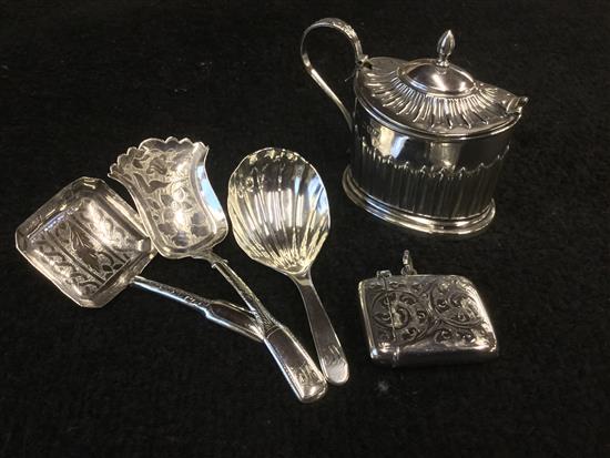 3 silver caddy spoons, silver vinegerette, vesta and mustard